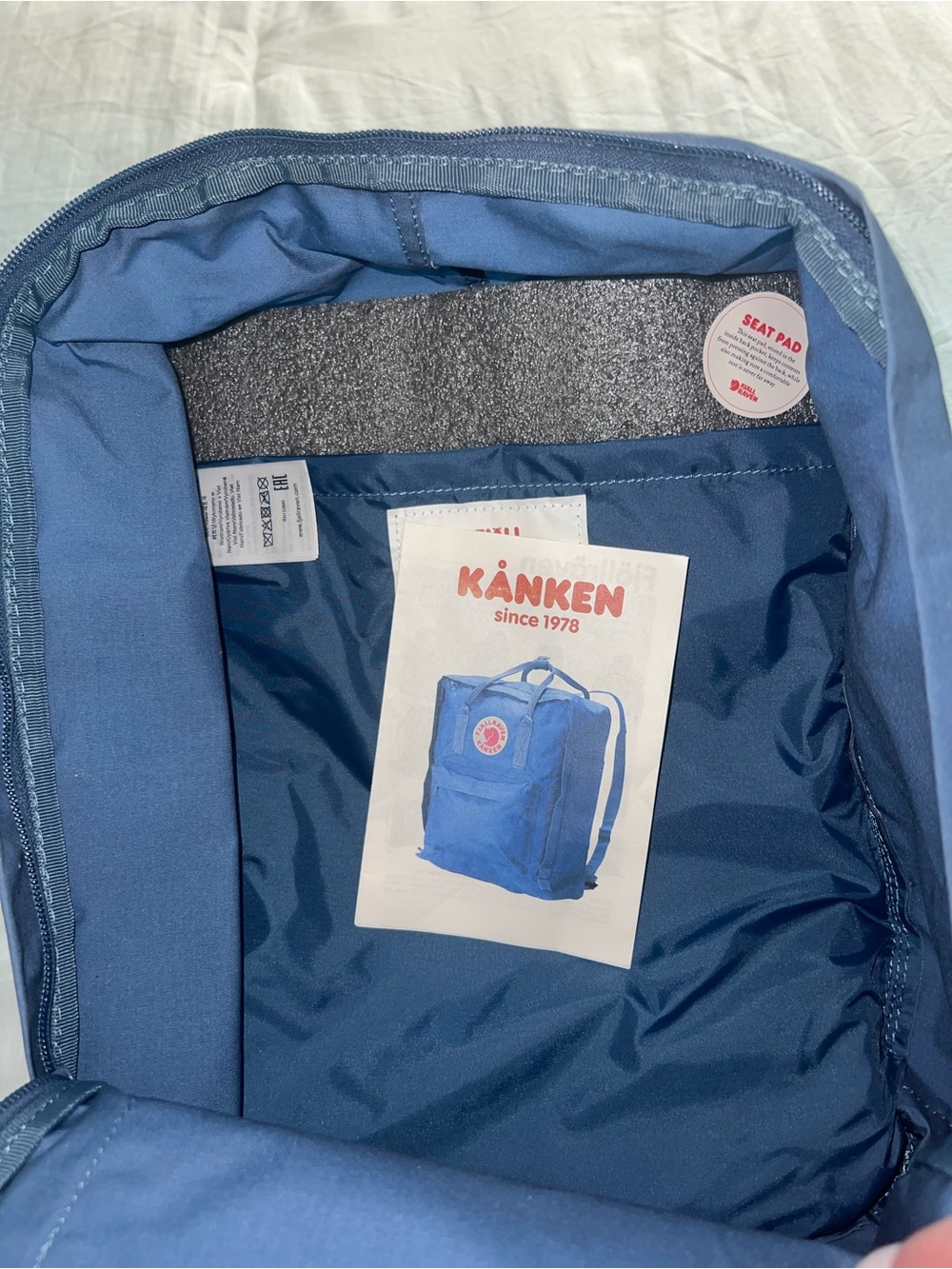 Fjallraven Kånken Original Backpack - Blue Ridge - Picture 9 of 10